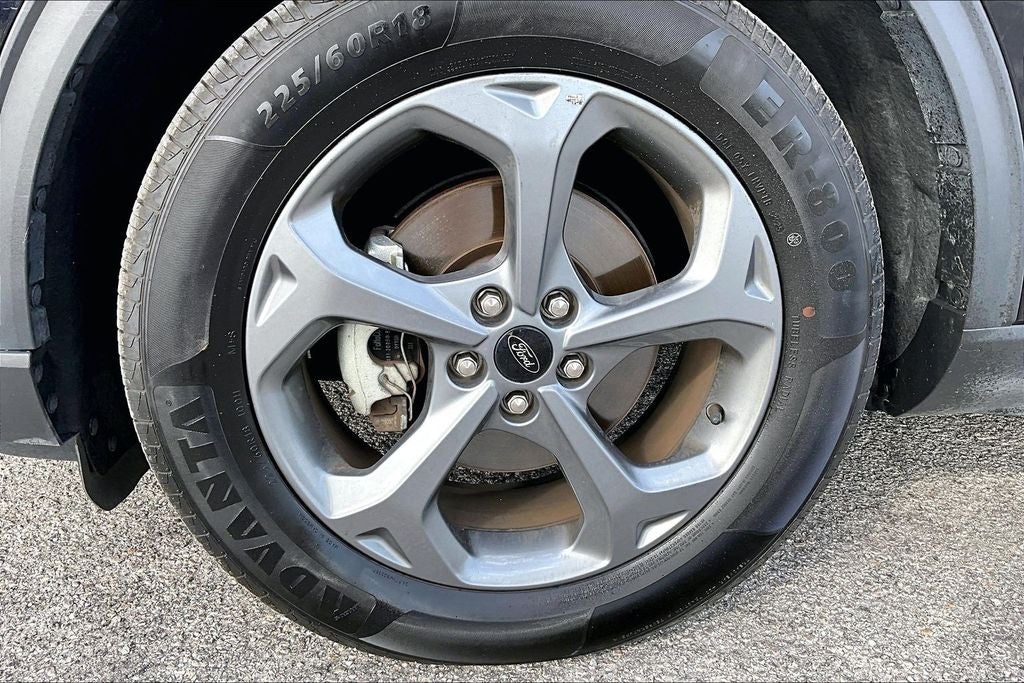 2025 Ford Escape ST-Line
