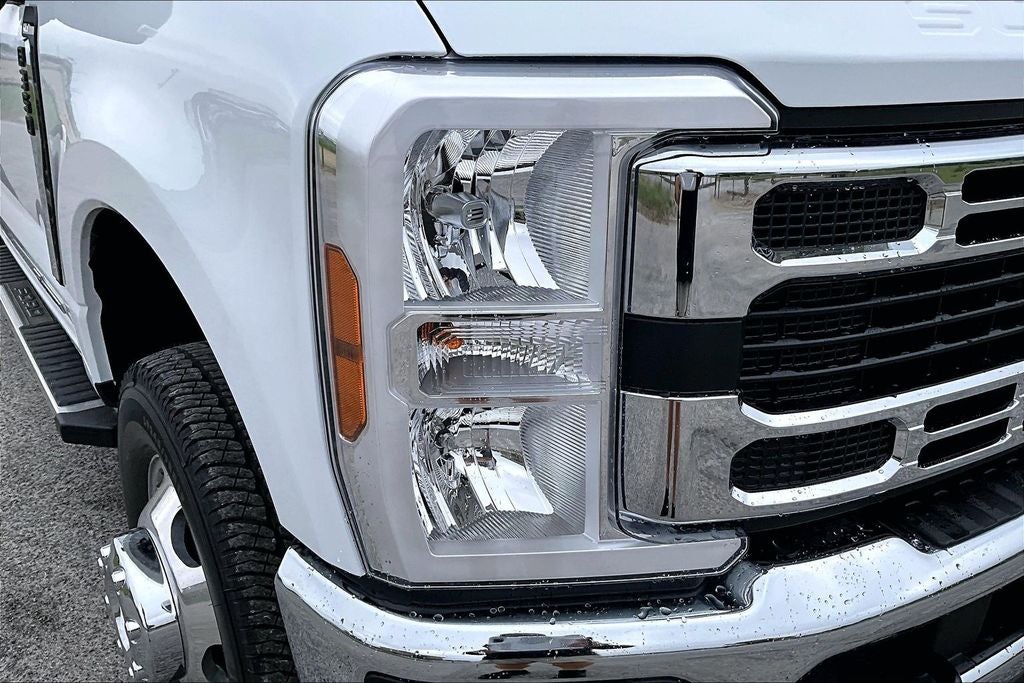 2026 Ford F-350SD XLT DRW