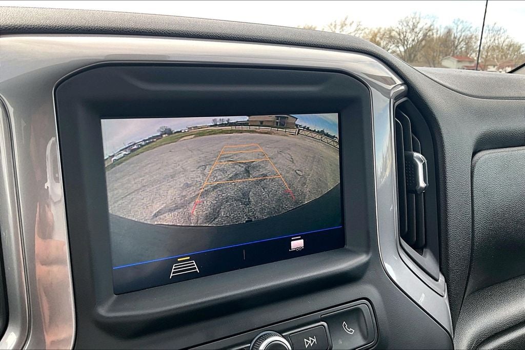 2021 Chevrolet Silverado 1500 Custom Trail Boss
