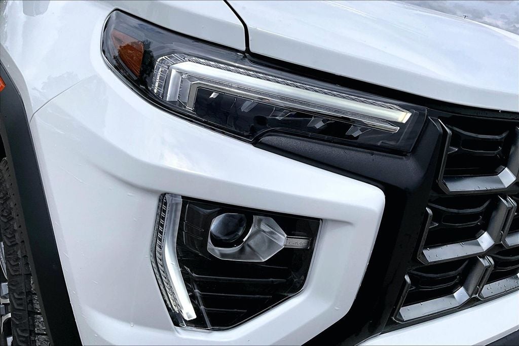 2023 GMC Canyon AT4