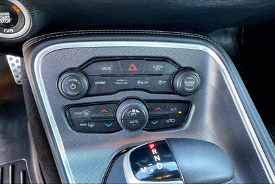 2017 Dodge Challenger SXT
