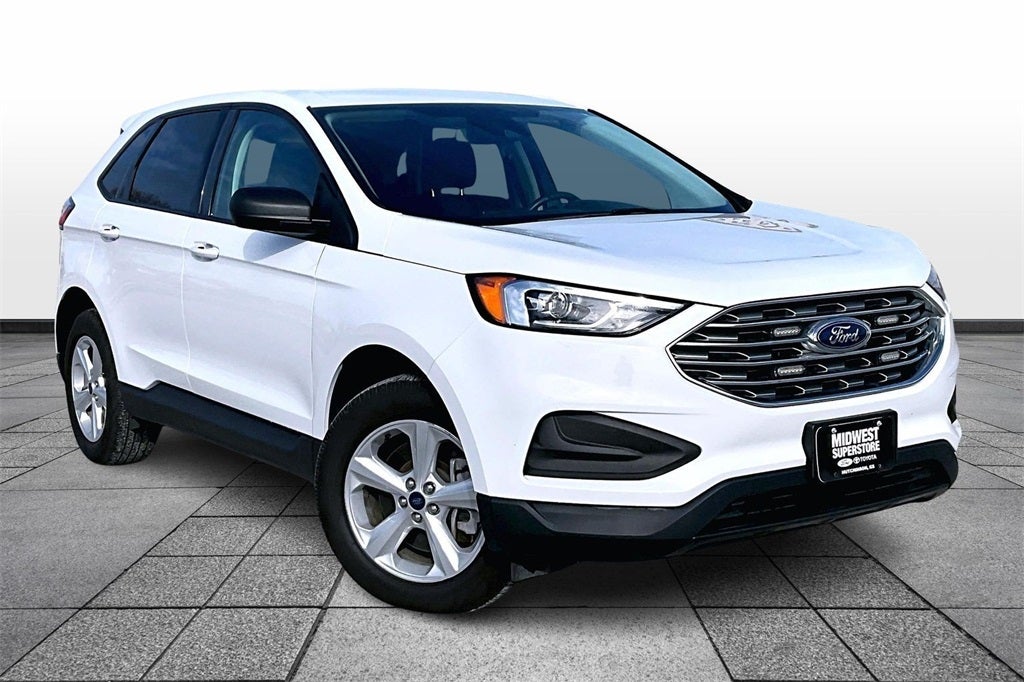2022 Ford Edge SE