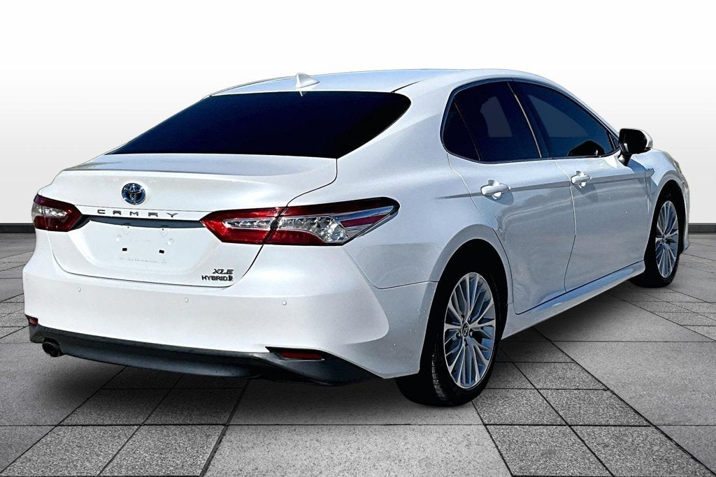 2018 Toyota Camry Hybrid XLE