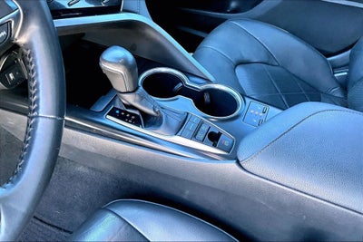 2018 Toyota Camry Hybrid XLE