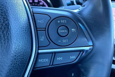 2018 Toyota Camry Hybrid XLE