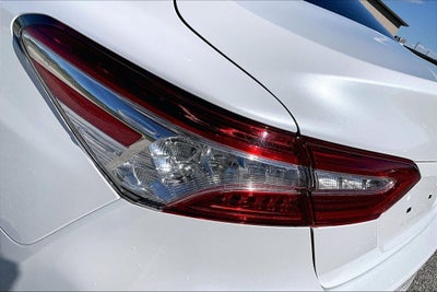 2018 Toyota Camry Hybrid XLE