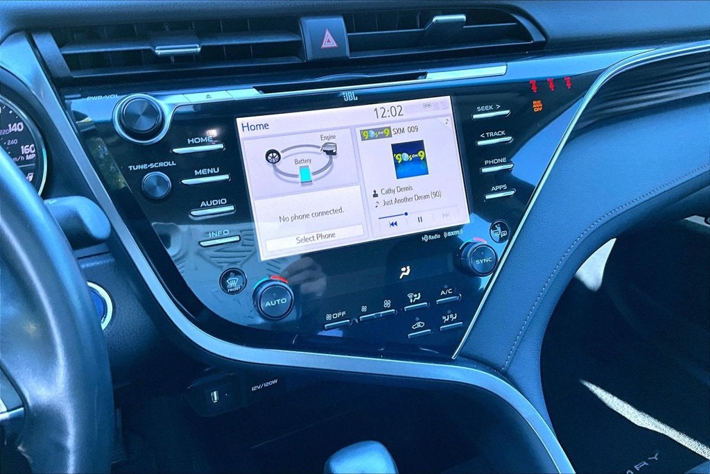 2018 Toyota Camry Hybrid XLE