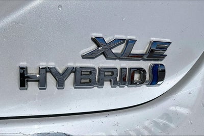 2018 Toyota Camry Hybrid XLE