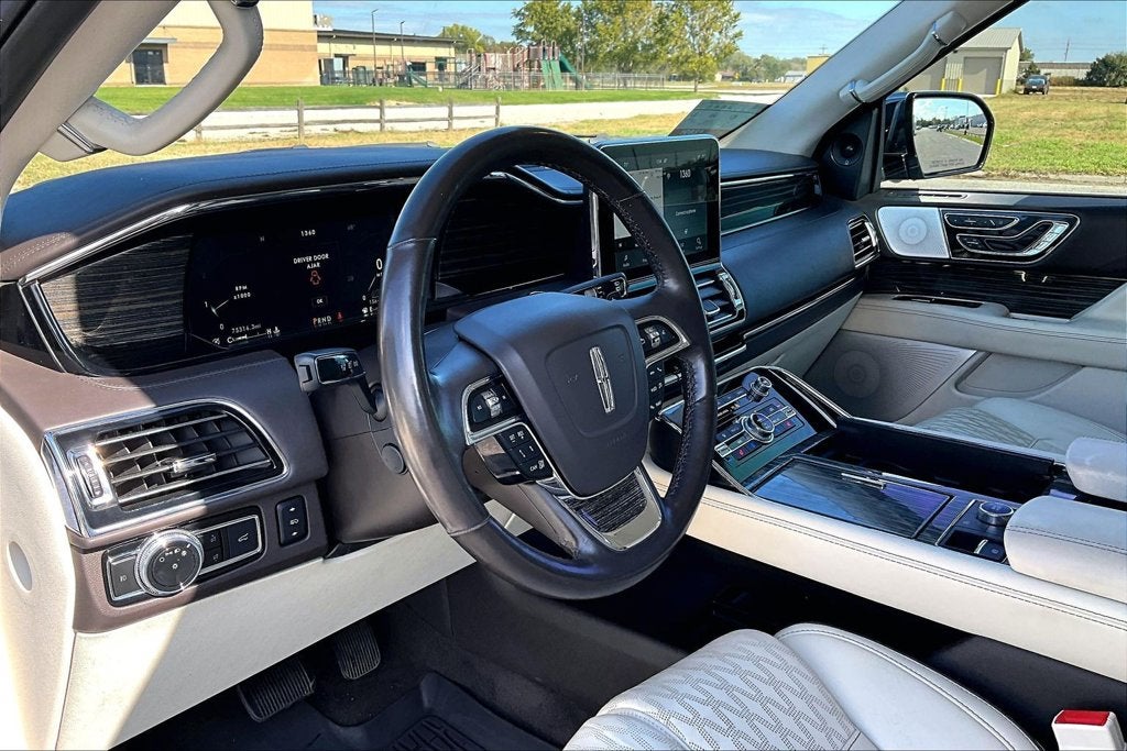 2021 Lincoln Navigator Black Label