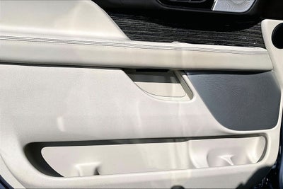 2021 Lincoln Navigator Black Label