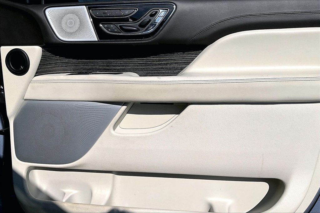 2021 Lincoln Navigator Black Label