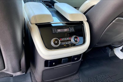 2021 Lincoln Navigator Black Label