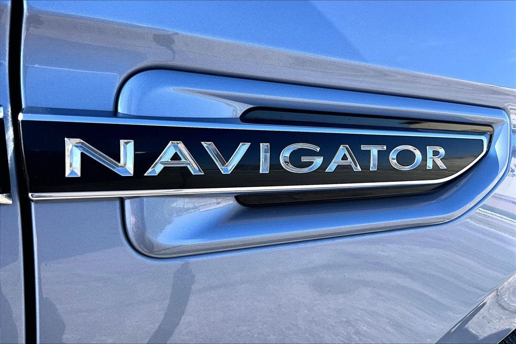 2021 Lincoln Navigator Black Label