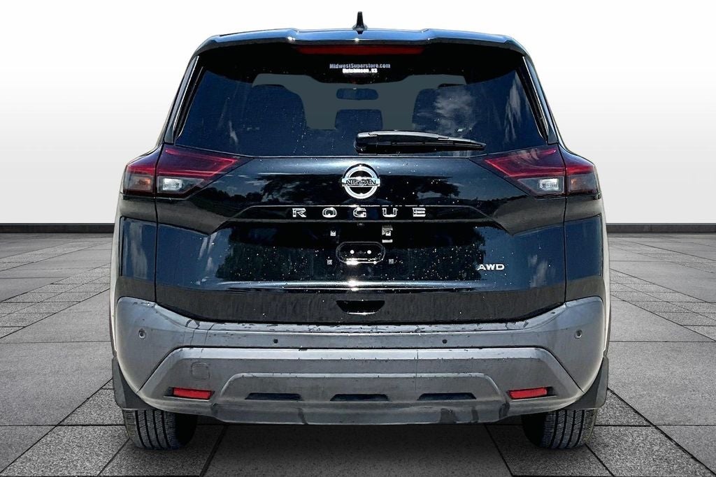 2021 Nissan Rogue S