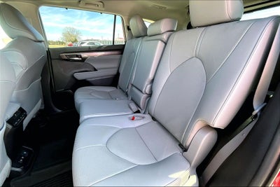 2021 Toyota Highlander Limited