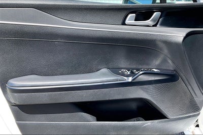 2022 Kia K5 LXS