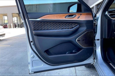 2025 Jeep Grand Cherokee L Summit