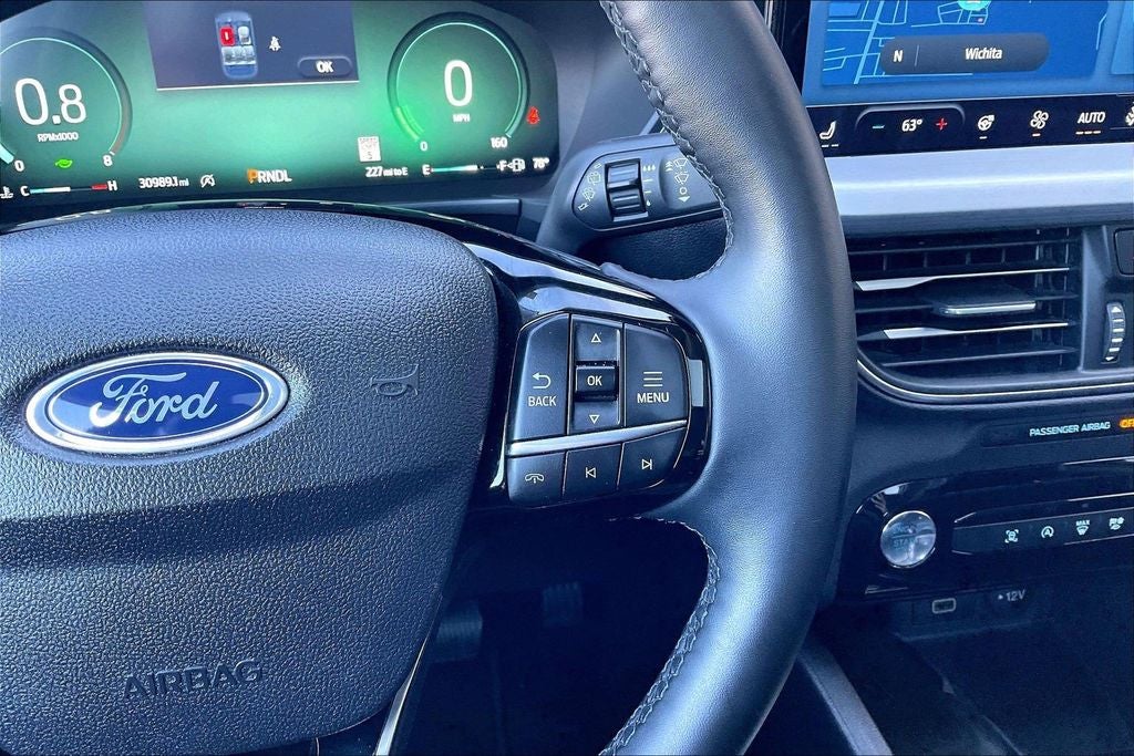 2025 Ford Escape Platinum