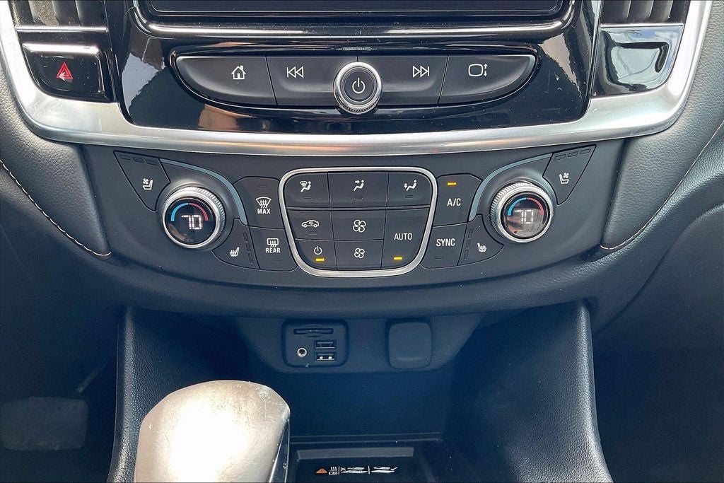 2021 Chevrolet Traverse Premier