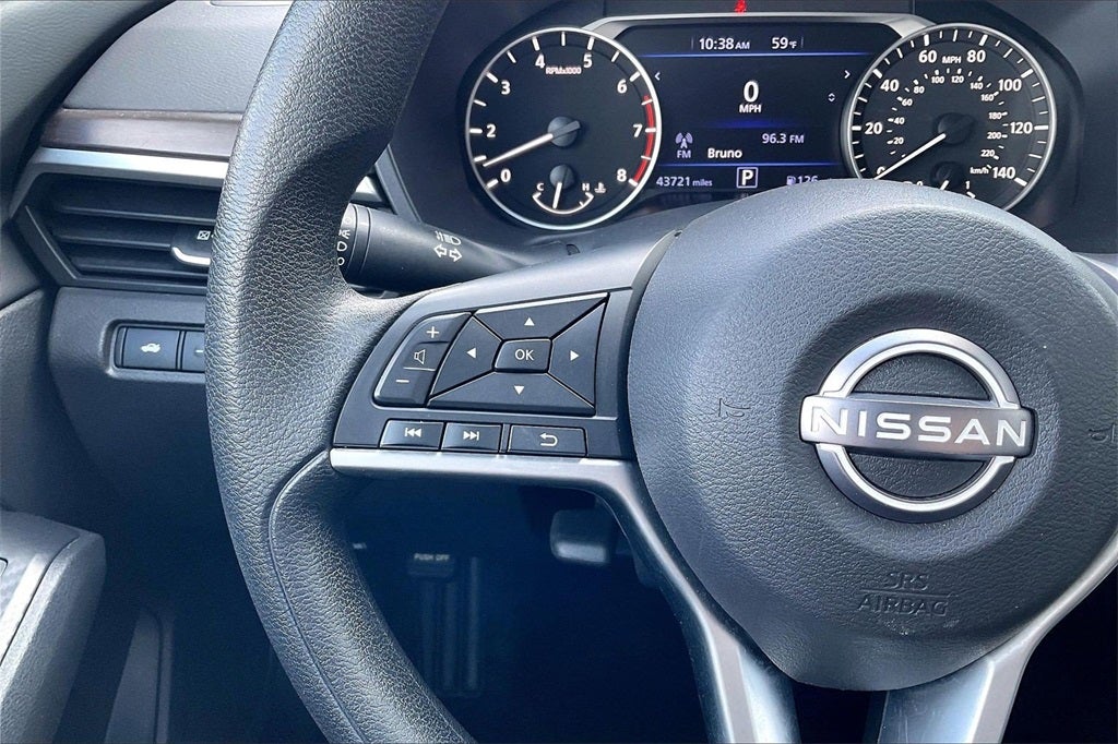 2025 Nissan Altima 2.5 SV