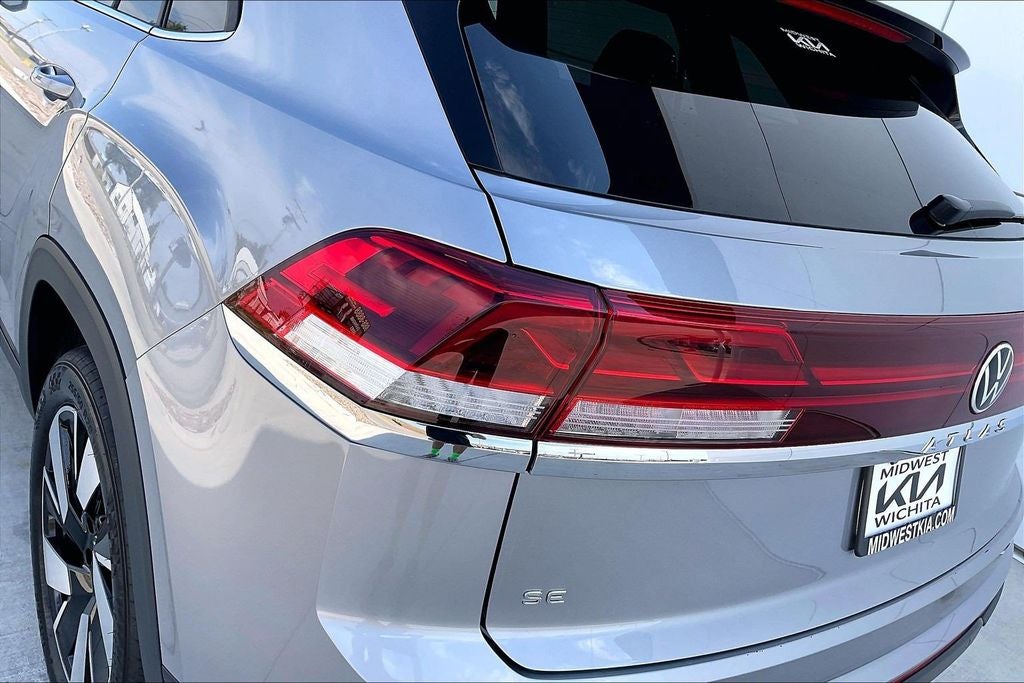 2026 Volkswagen Atlas Cross Sport SE w/Technology