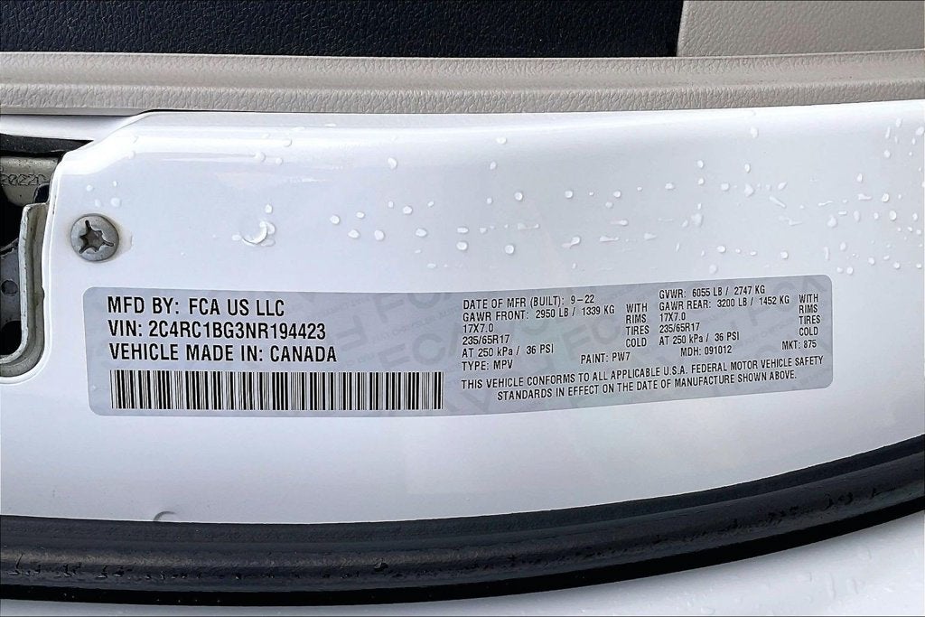 2022 Chrysler Pacifica Touring L