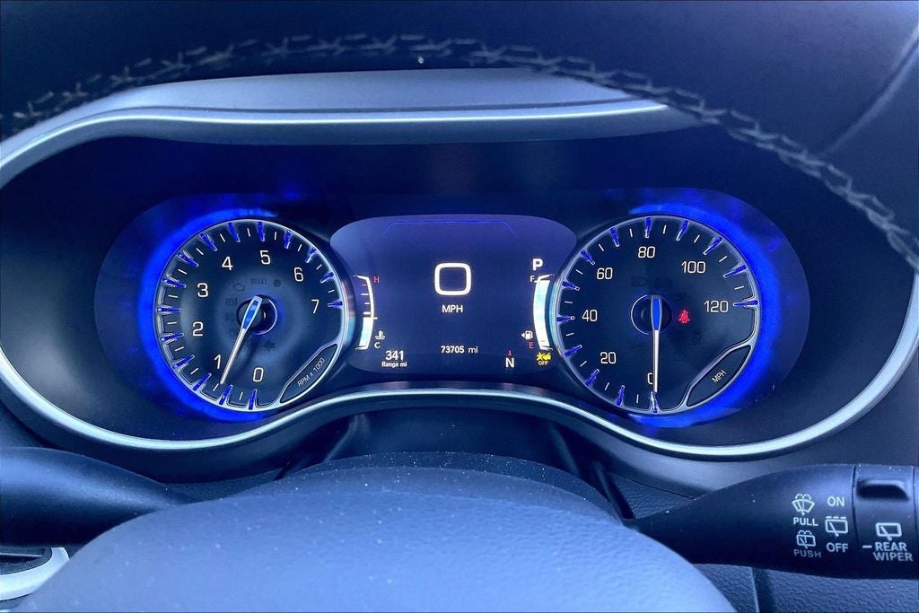 2023 Chrysler Pacifica Touring L