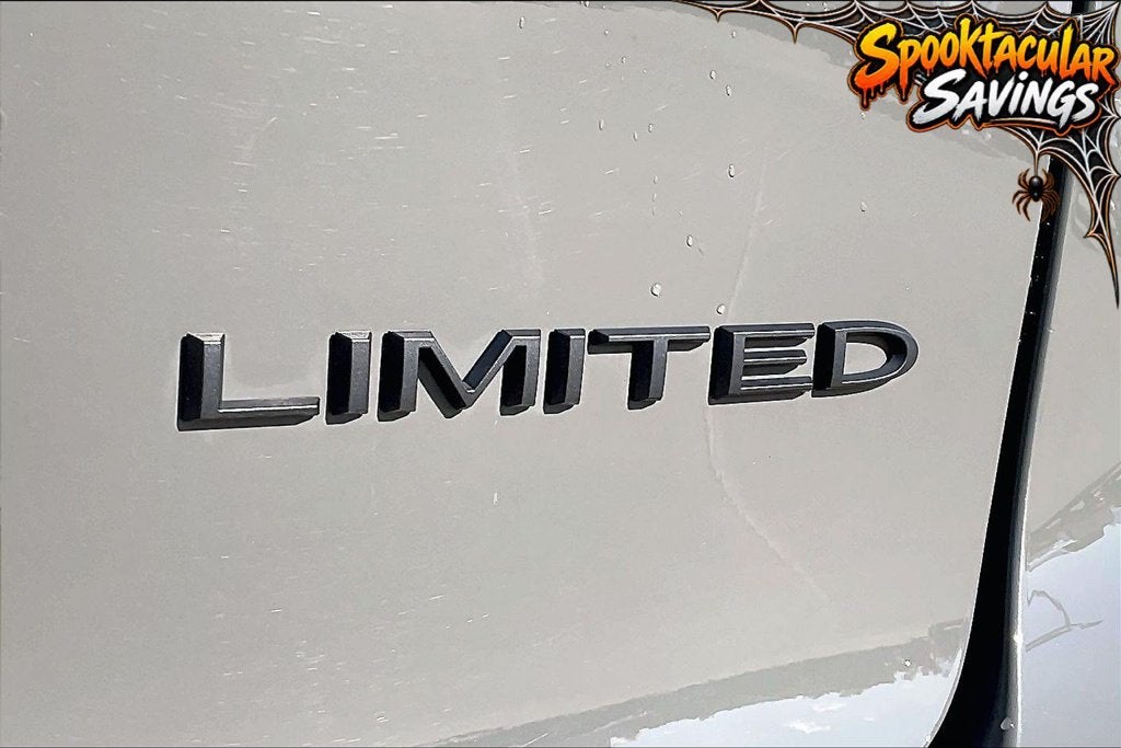 2025 Chrysler Pacifica Limited