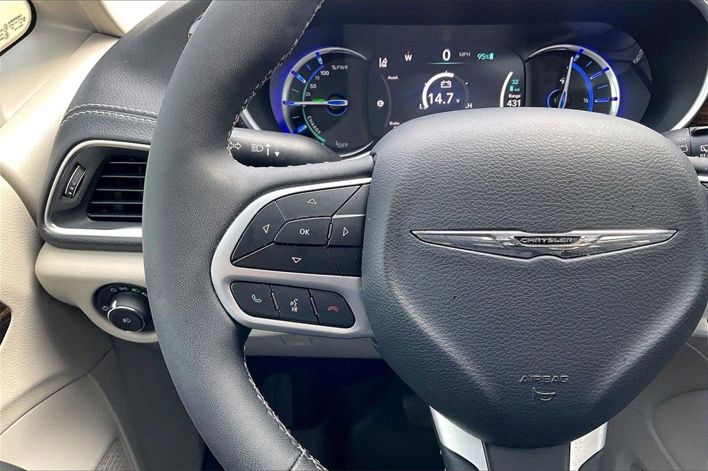2023 Chrysler Pacifica Hybrid Limited