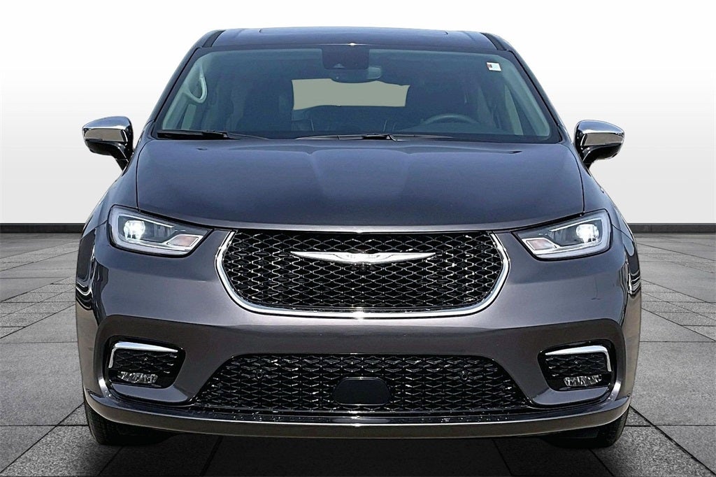 2023 Chrysler Pacifica Hybrid Limited