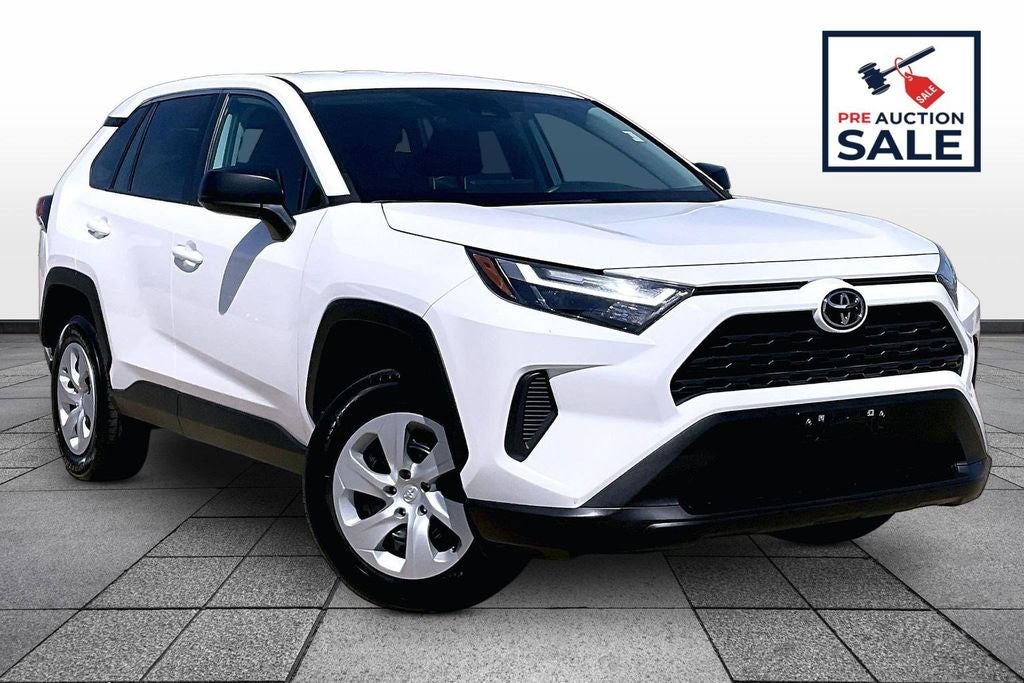 2024 Toyota RAV4 LE