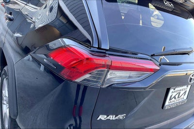 2022 Toyota RAV4 XLE