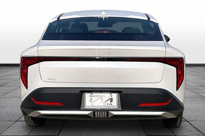 2025 Kia K4 LXS