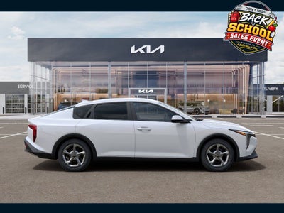 2026 Kia K4 LXS