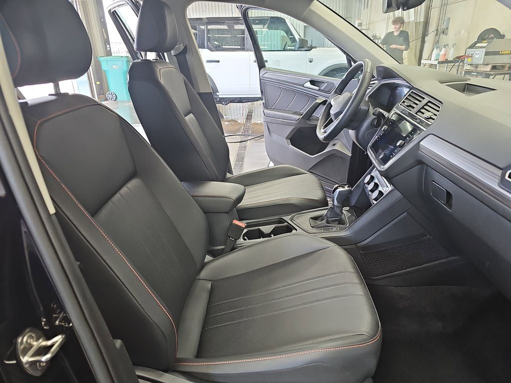 2024 Volkswagen Tiguan 2.0T Wolfsburg Edition