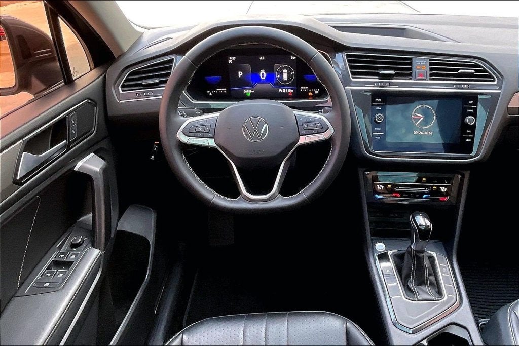 2023 Volkswagen Tiguan 2.0T SE