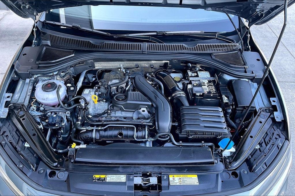 2025 Volkswagen Jetta 1.5T SE
