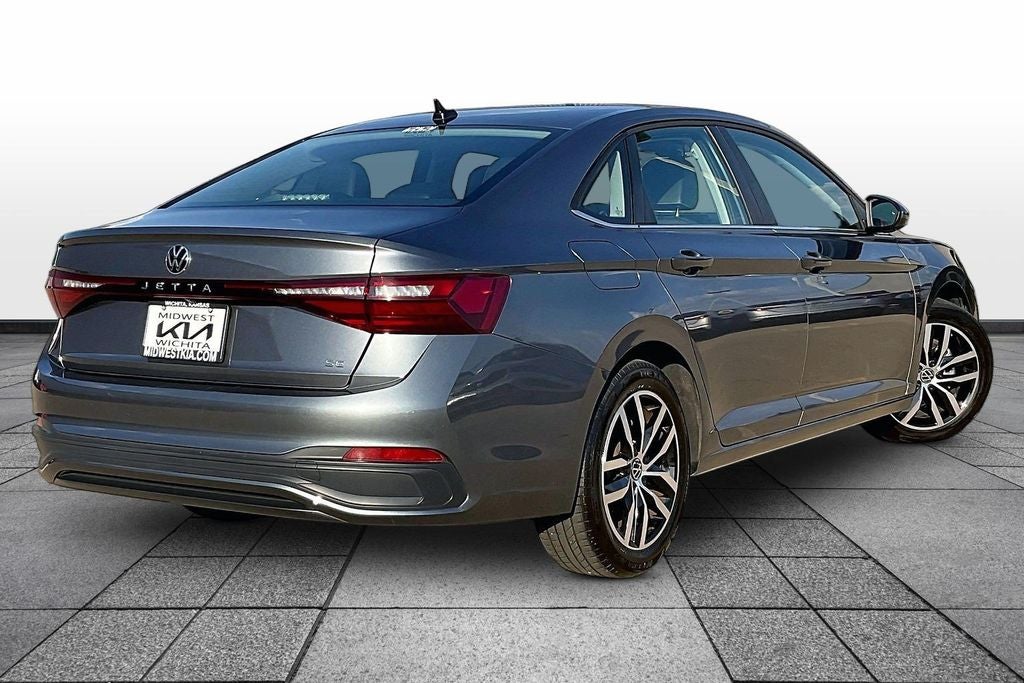 2025 Volkswagen Jetta 1.5T SE
