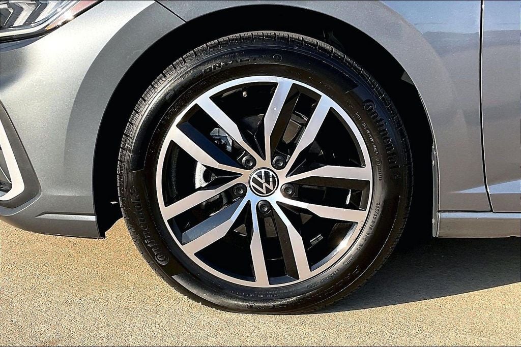 2025 Volkswagen Jetta 1.5T SE