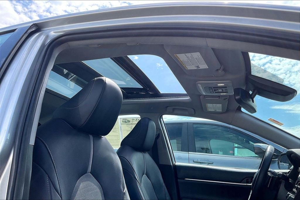 2021 Toyota Camry XSE V6