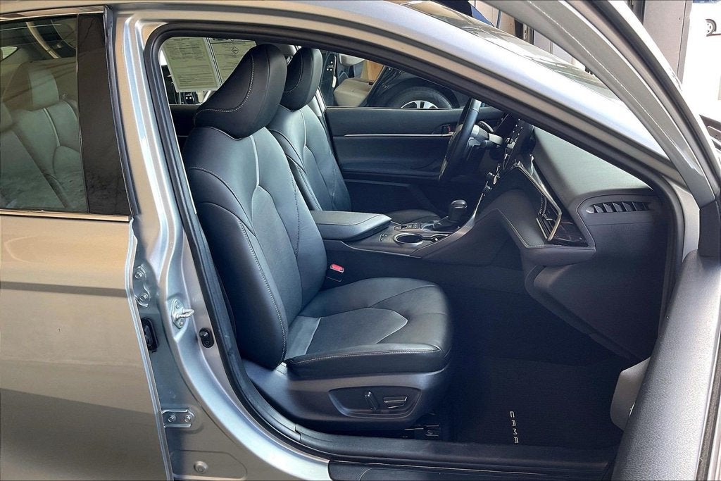 2021 Toyota Camry XSE V6