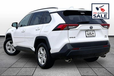 2021 Toyota RAV4 Hybrid XLE