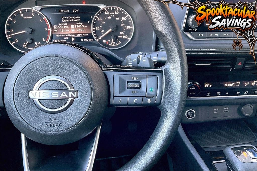 2022 Nissan Rogue SV