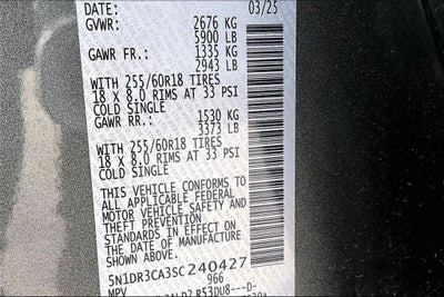 2025 Nissan Pathfinder SL