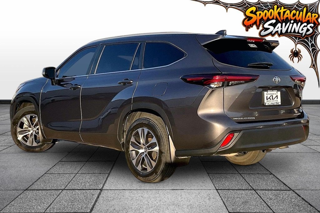 2024 Toyota Highlander XLE