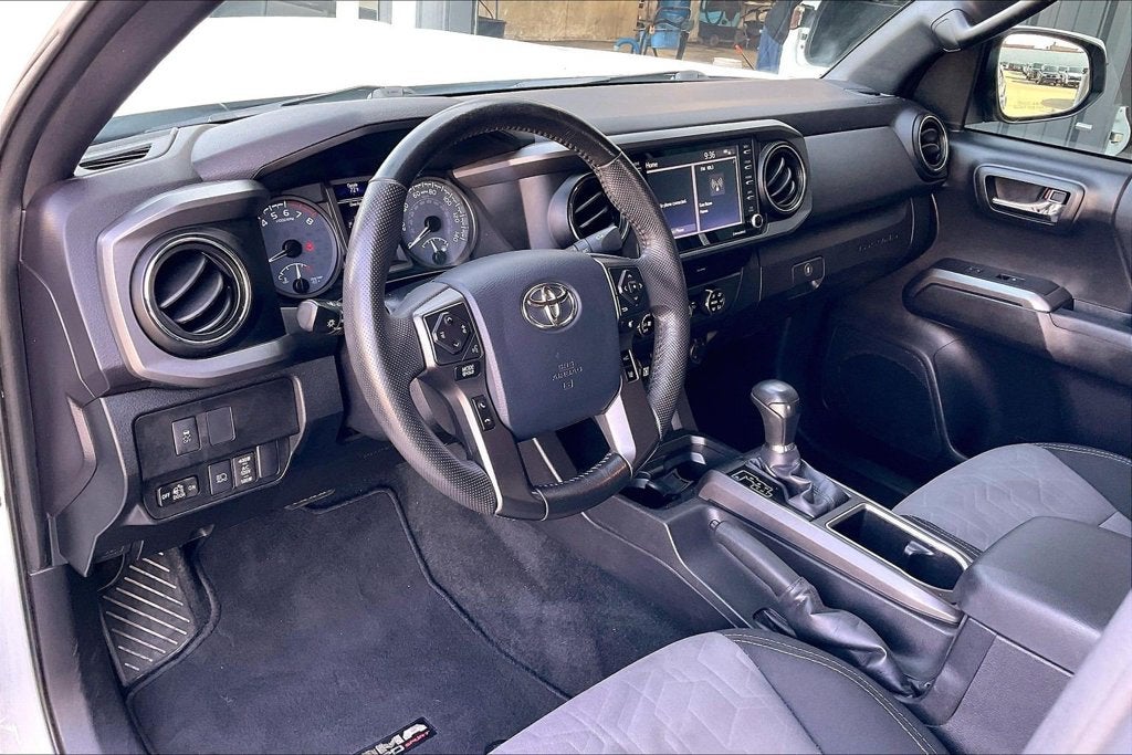2020 Toyota Tacoma TRD Sport V6