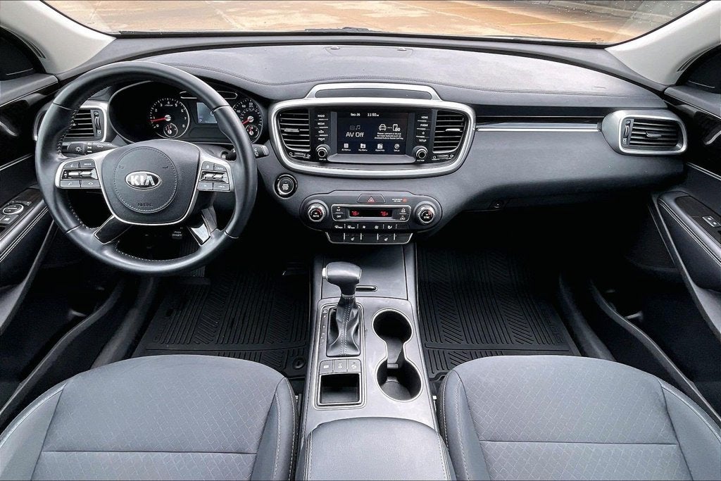 2020 Kia Sorento S