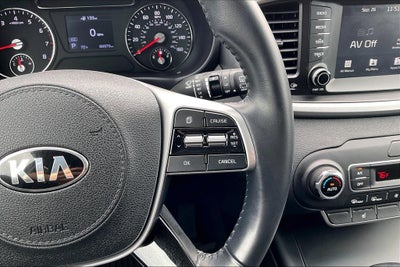 2020 Kia Sorento S