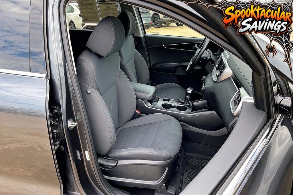 2020 Kia Sorento S