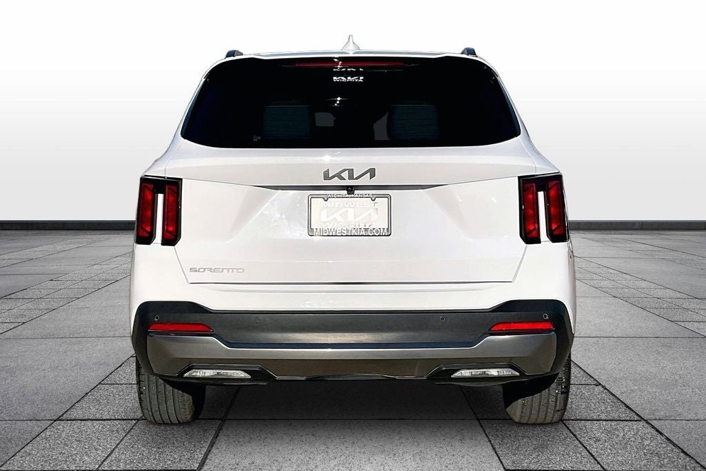 2025 Kia Sorento S